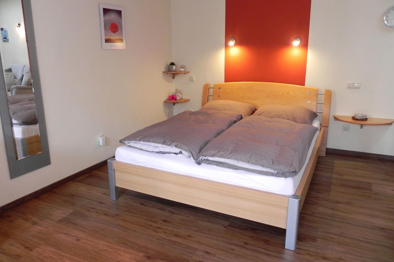 Ferienwohnung Tilli Zell an der Mosel Exterior foto